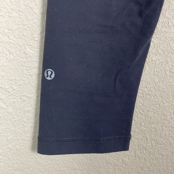 Lululemon Groove Capri Leggings Gray Color Block Neon Stitch Waist Yoga Sz 6 - Picture 4 of 10